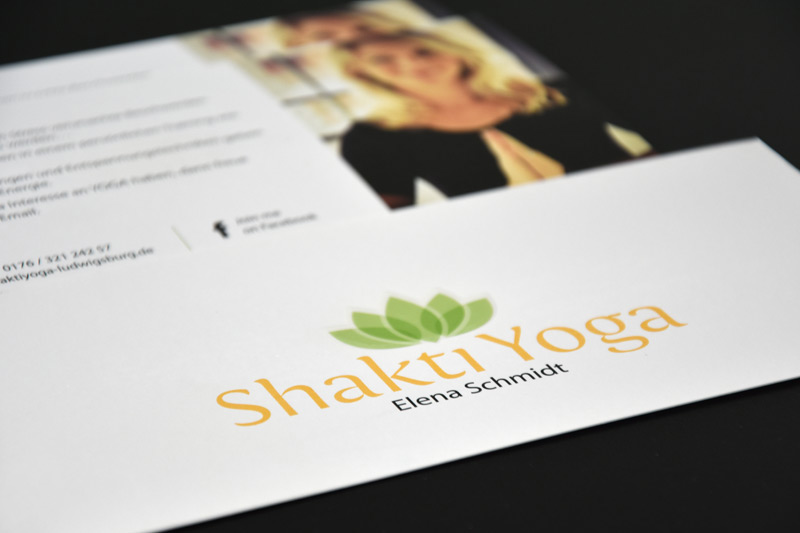 Shakti Yoga Werbekarten